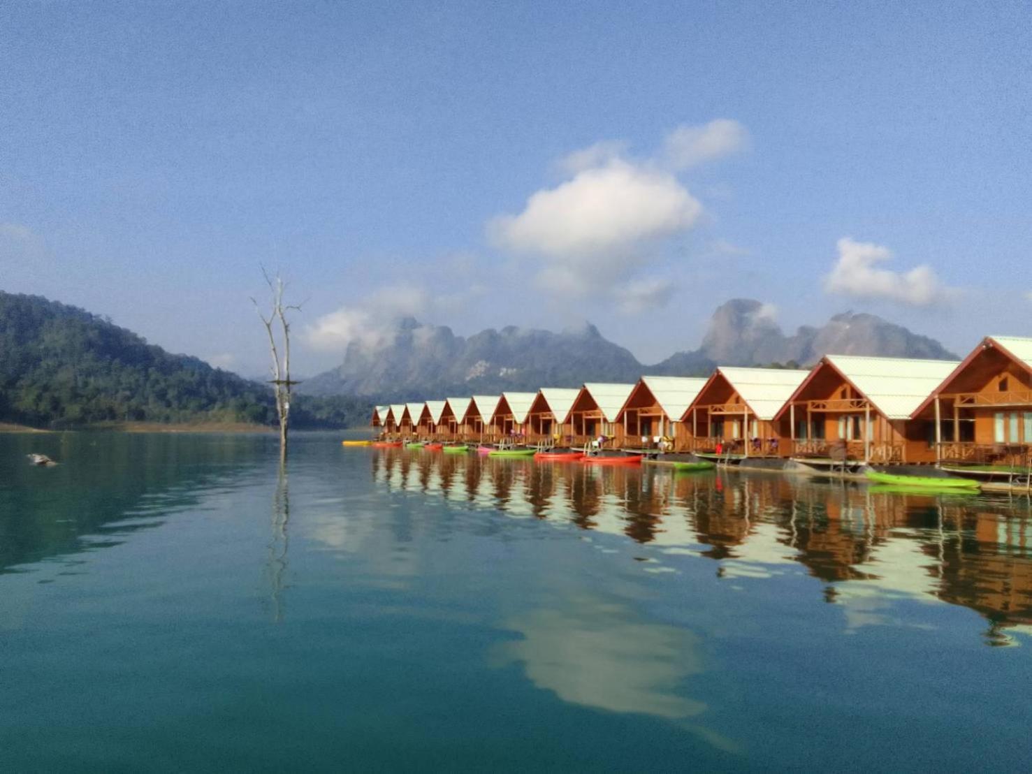 Khao Sok Inn Hostel Khao Sok National Park Exterior photo